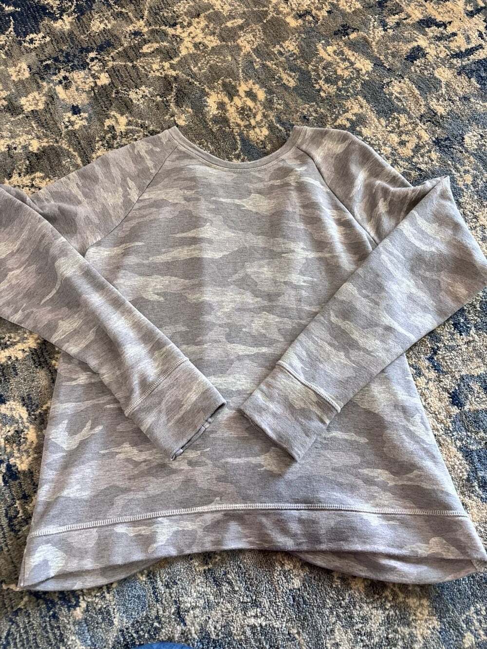 Athleta Girl Cross Your Fingers Sweatshirt Size XXL